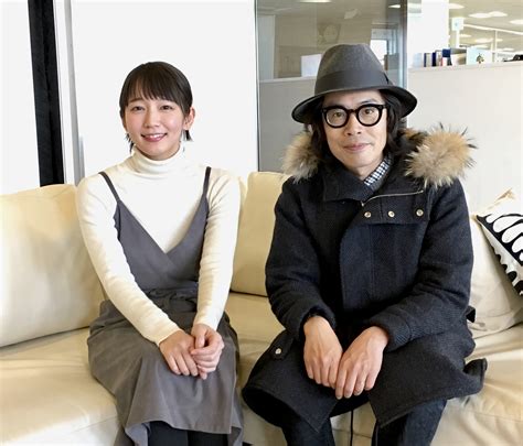 Cognate with kunigami 来ん (すん, sun), miyako 来 (きぃ, ksï), okinawan 来ーん (ちゅーん, chuun), yaeyama 来ん (きぃん, kïn), yonaguni 来ん (くん, kun). 吉岡里帆が「一番会いたい人」くるり岸田繁が初登場!J-WAVE「UR ...