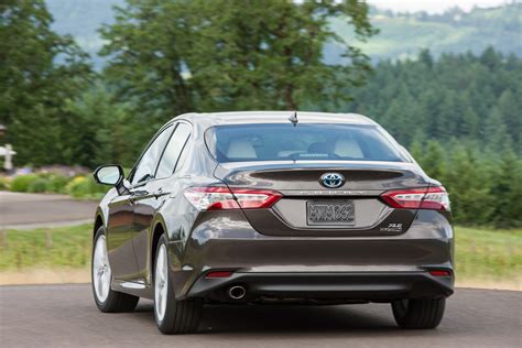 2018 Toyota Camry Xle Pearl White