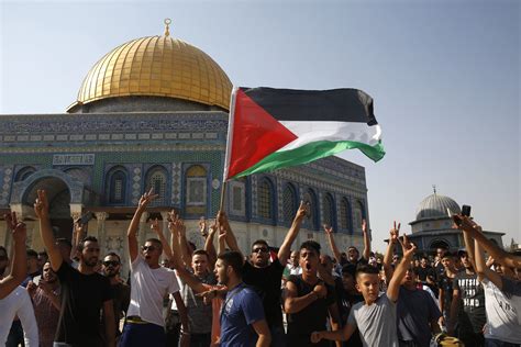 All Gates Opened Age Restrictions Lifted At Al Aqsa Mosque Daily Sabah