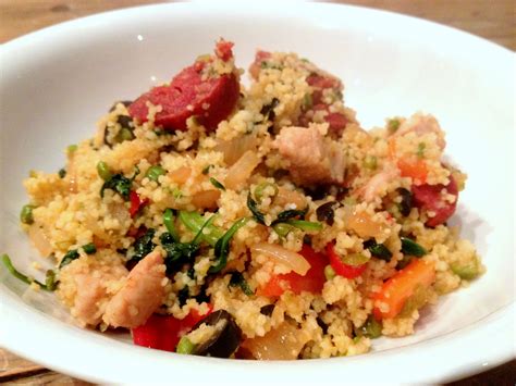 Couscous salade met granaatappel en amandelen