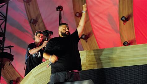 Smash Mouth Picks A Fight With Dj Khaled Because He Refuses To Give His