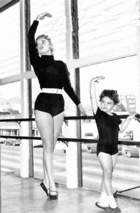 Jayne Mansfield And Her Daughter Mariska Hargitay Jane Mansfield