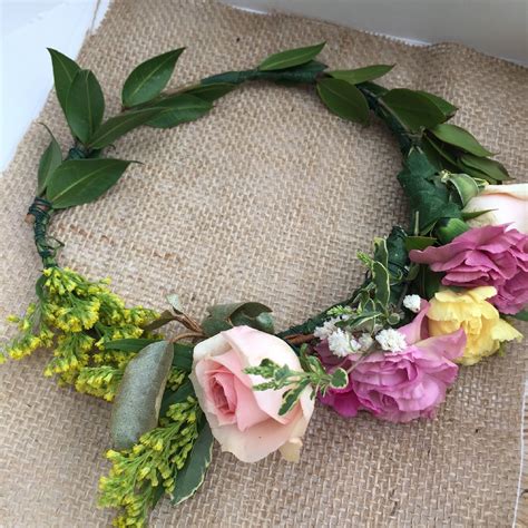 How To Make Real Flower Crowns Diy Flower Crown Diy Crown Floral Crown Flower Crowns Giving