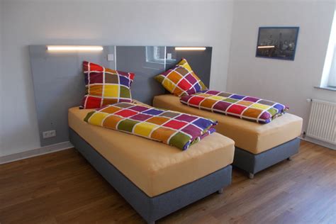 Diese sind chronologisch nach bezugsdatum, wohnungsart und preis geordnet. Unterkunft Design+Luxus, möblierte Wohnung 2 (Wohnung) in ...