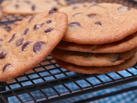 Thin And Crispy Chocolate Chip Cookies Recipe Divas Can Cook