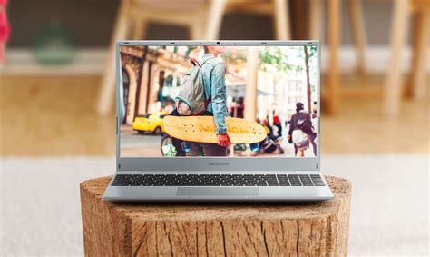 Das notebook medion akoya p6645 überzeugt im test durch seine sehr gute leistung. Medion Akoya E15308: Office-Notebook ab 26. November 2020 ...