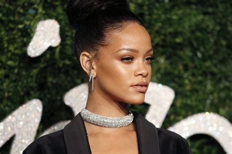 Rihanna Has Addressed That Incident From Her Savage X Fenty Fashion