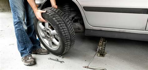 How To Change A Tire Gregg Young Chevrolet Inc Service Center