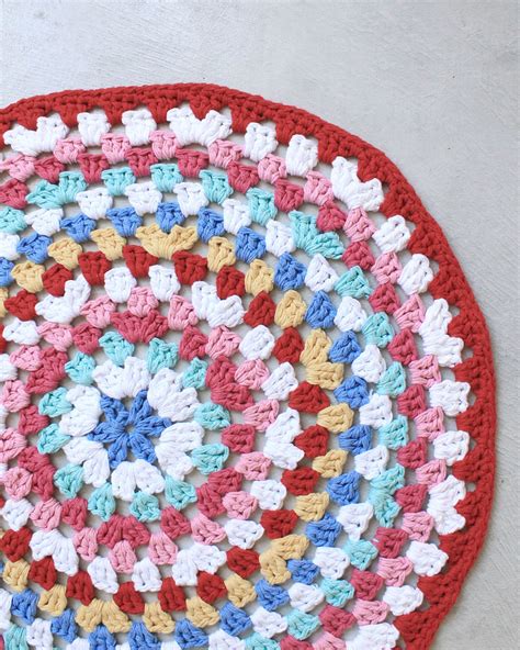 Easy Granny Rug Round Crochet Pattern For Beginners Maggies Crochet