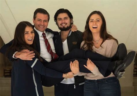 Join facebook to connect with jennifer peña and others you may know. Rastrean cuentas de Peña Nieto y sus cuatro hijos en 50 ...