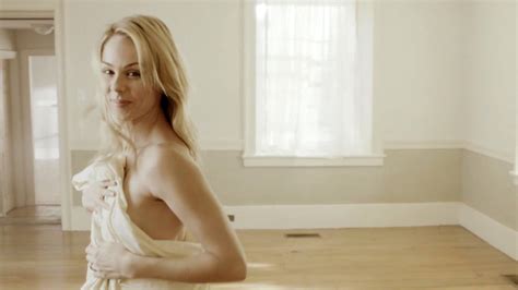 Nude Video Celebs Laura Vandervoort Sexy Bitten S03e04 2016
