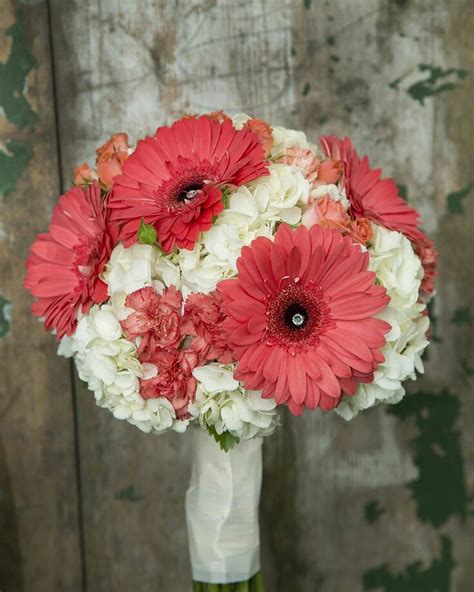 Check out this colorful gerbera daisy and sunflower bridal bouquet and see more inspirational photos on theknot.com. Pin by Sam Stone on Because we're having a wedding | Daisy ...