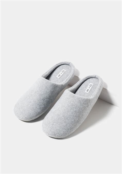 Los pies son una parte muy importante de nuestro cuerpo. Comprar Zapatillas de estar por casa TEX. ¡Aprovéchate de ...