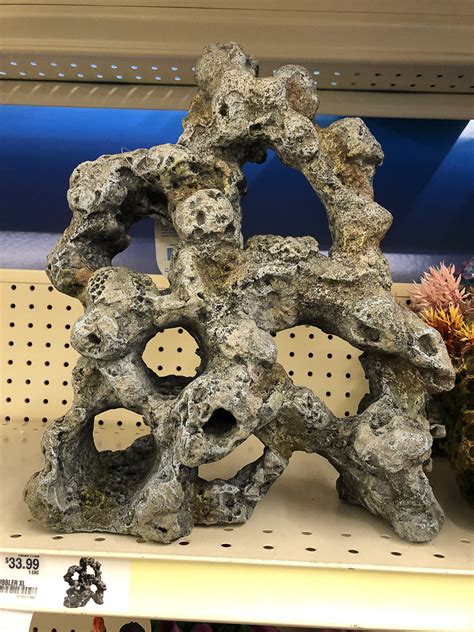 With a passionate focus on fish and aquariums, aquaridise is your ultimate aquarium store. Using Pet Store Aquarium Accessories for Toy Photography