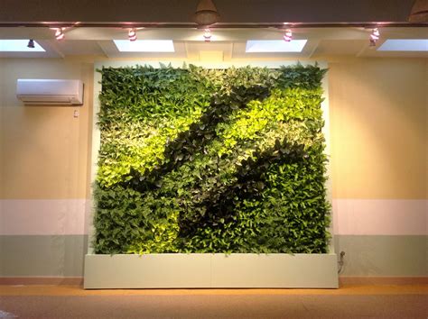 New Brooklyn Preschool Of Science Gets The Green Wall Treatment From