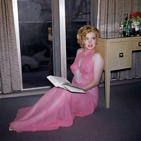 M Rilyn Monroe Re Ding A Book In A See Through Pink Negligee C Oldschoolcool