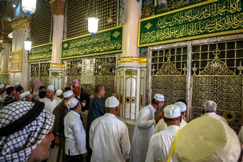 Tiga Hal Yang Harus Dikatakan Saat Mengunjungi Makam Nabi Muhammad
