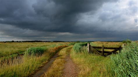 Wallpaper Road Field Country Gate Pasture Cloudy Clouds Sky