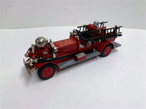 ashton long beach 1924 ahrens fox piston pumper