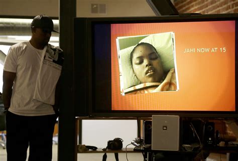 Jahi Mcmath Girl At Center Of Debate Over Brain Death Dies Mother