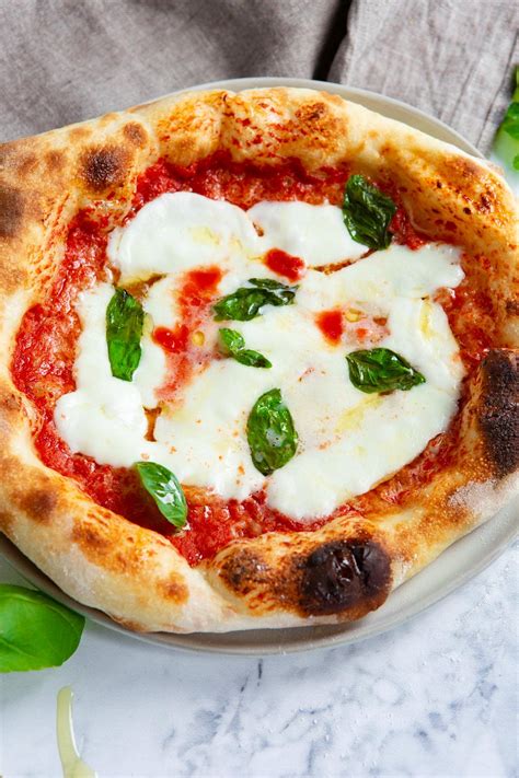 Classic Margherita Pizza Recipe TAPZZI