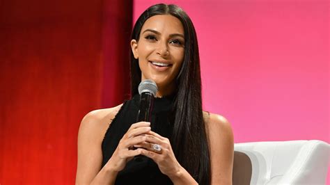 Kim Kardashian Has Nothing Bad To Say About Trump Thats A Problem