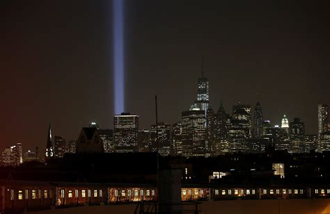 Gallery Twin Towers Of Light Shine Over New York On 911 Anniversary