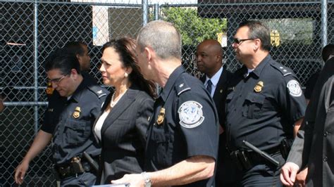 Heres Where California Top Cop Kamala Harris Has Stood On Police