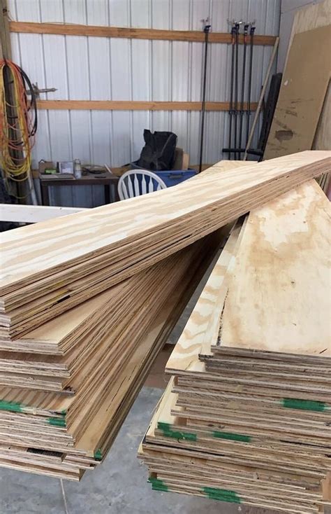 This product comes in a variety of wood species to match the plywood and goes on easily with a household iron. How to Plywood Plank Over Popcorn Ceiling - Midcounty ...