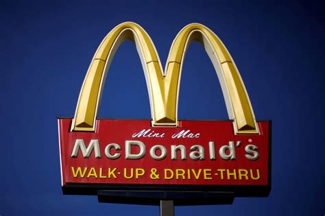 McDonald's Settles Lawsuit with U.S. Franchise Workers for the First ...