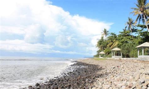 Pantai pelabuhan ratu ada di kecamatan pelabuhan ratu, sukabumi, provinsi jawa barat sekitar 60 km ke selatan dari kota sukabumi. Rute Pantai Cimaja Sukabumi, Penginapan Murah di Pelabuhan Ratu Jawa Barat + Harga Tiket Masuk ...