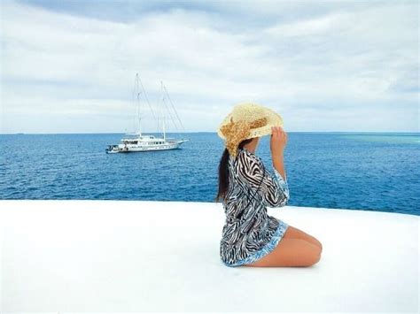 Honeymoon Clothes That Are Practical And Pretty Maldives Packing List Honeymoon Outfits