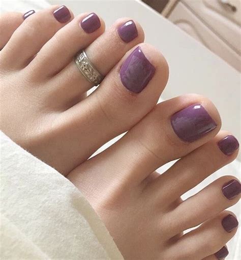 purple toe nails purple toes pretty toe nails cute toe nails pretty toes black nails