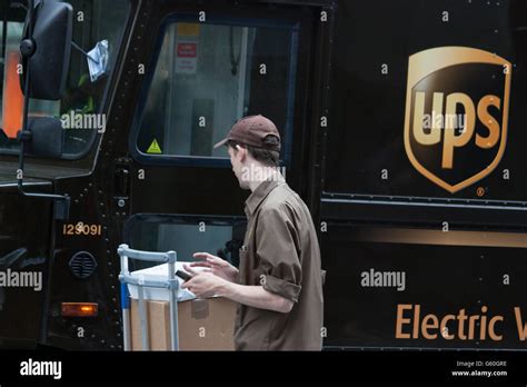 ups delivery driver jobs las vegas - Alla Gamble