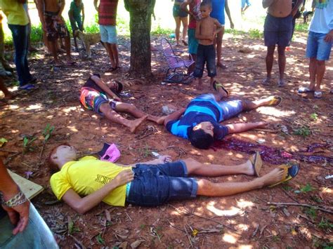 784 likes · 21 talking about this. MAIKON RIOS: CHACINA NO CARNAVAL: TRÊS JOVENS SÃO ...