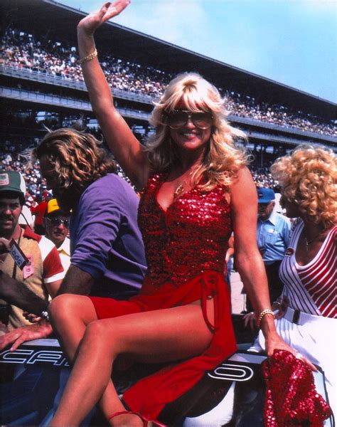Linda Vaughn Red Outfit Hot Legs Indy X Photo Ebay