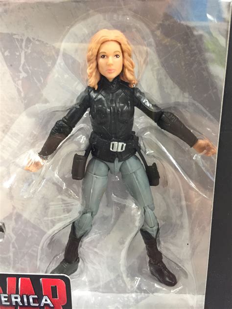 Civil war, steve rogers and sharon carter, a.k.a. Marvel Legends Civil War 4" 2-Packs Released! Agent 13 ...