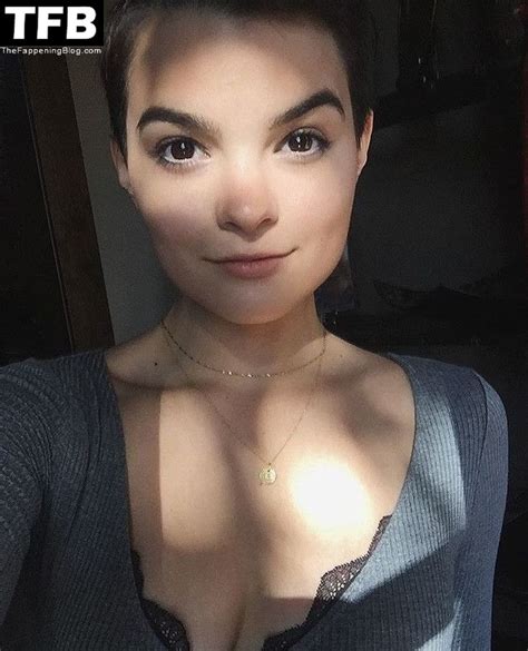 Brianna Hildebrand Sexy Collection Photos Onlyfans Leaked Nudes