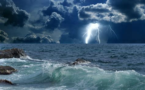 Storm Clouds And Lightning Over The Ocean Image Abyss