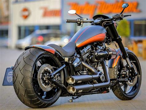 Cvo is 99% bling and some small amount of go. Full customized Harley-Davidson Breakout Pro Street (CVO ...