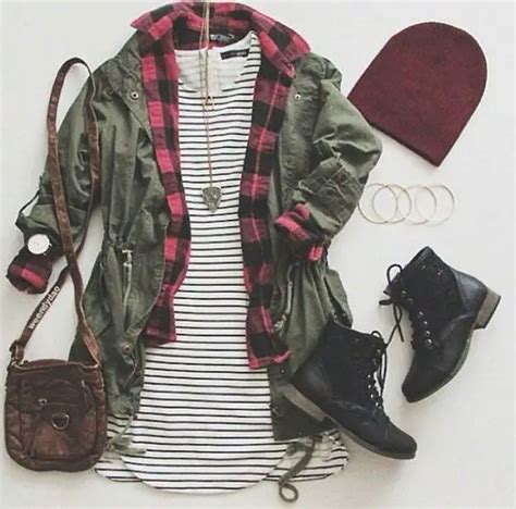 Cool 90s Grunge Fashion In 90s Flannel Look Boots And More Lifestyle