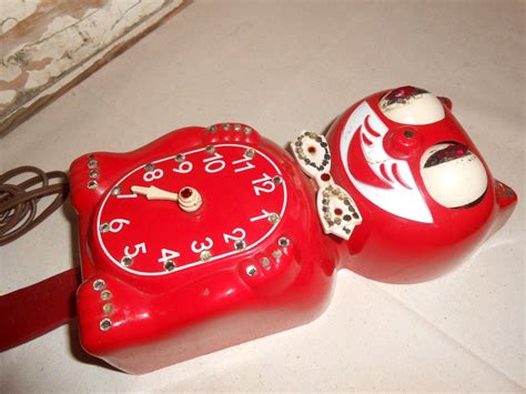 Vintage Kit Cat Klock Clock Red