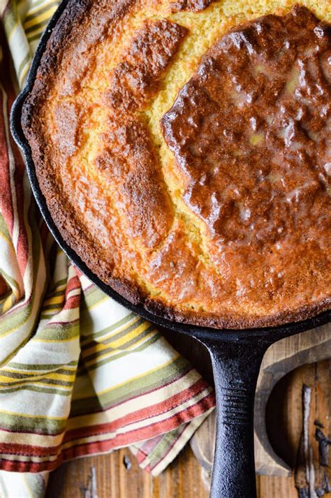 There are tons of recipes out there that promise to yield a moist cornbread, but this one is the best i've tried yet. Homemade Sweet Moist Cornbread Recipe | Recipe | Sweet ...