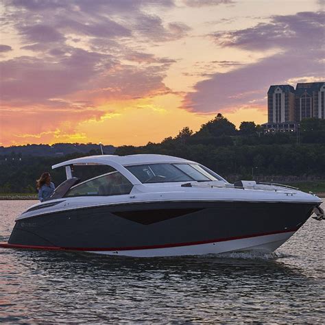 In fact, calling it a bowrider sells the now set aside the fact that you can have a roomy cabin and a separate enclosed head, inside of a. Inboard cabin cruiser - A36 - Cobalt Boats - twin-engine ...