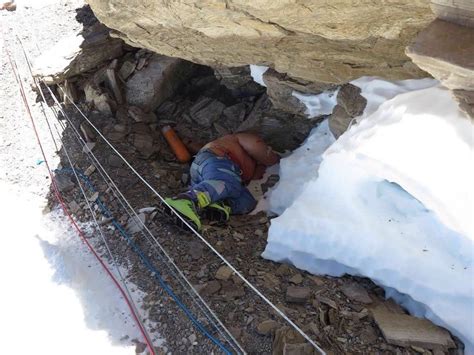 The Story Behind ‘green Boots Mount Everests Most Famous Dead Body