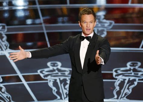 Oscars 2015 Neil Patrick Harris Jokes About Hollywoods Best And Whitest Watch Musical