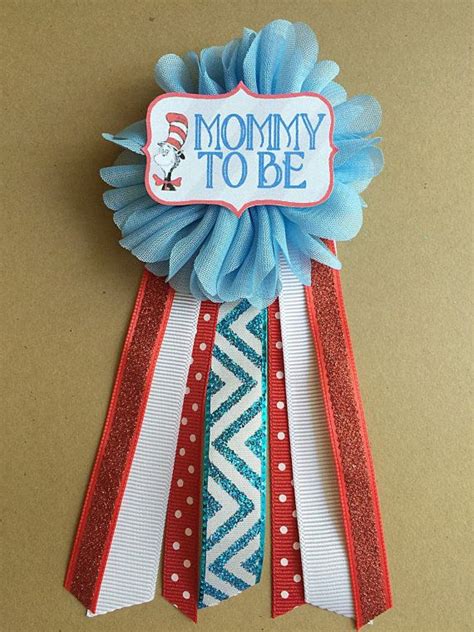 • how is it made? Cat in the hat red blue Baby Shower Mommy-to-be Flower ...