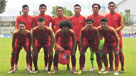 Maybe you would like to learn more about one of these? Timnas U19 Mulai Uji Coba, Sebenarnya Bagaimana Sepak Bola ...