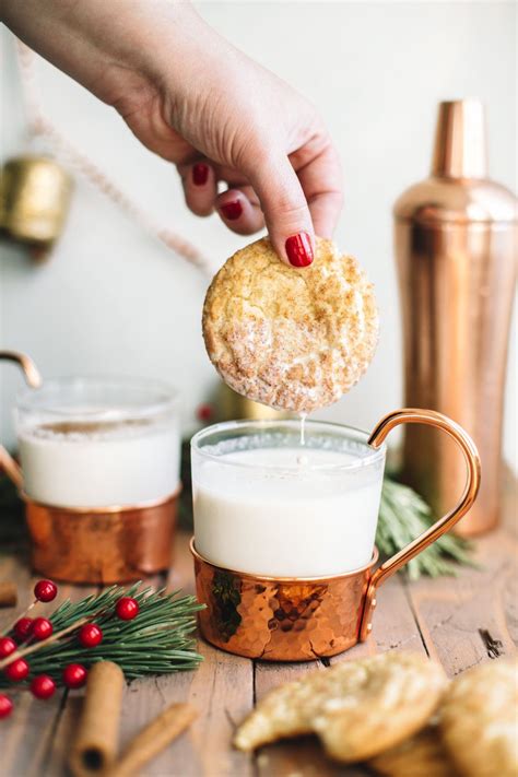 The light smoky sweet taste of maple syrup matches up perfectly with oaky bourbon in this delicious autumn cocktail. Santa Claus Nightcap: A cookie milk whiskey cocktail | Recipe | Whiskey cocktails, Christmas ...