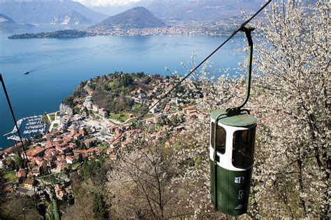 Punto di decollo del volo a vela. Funivia - Funivie del Lago Maggiore - Sasso del Ferro